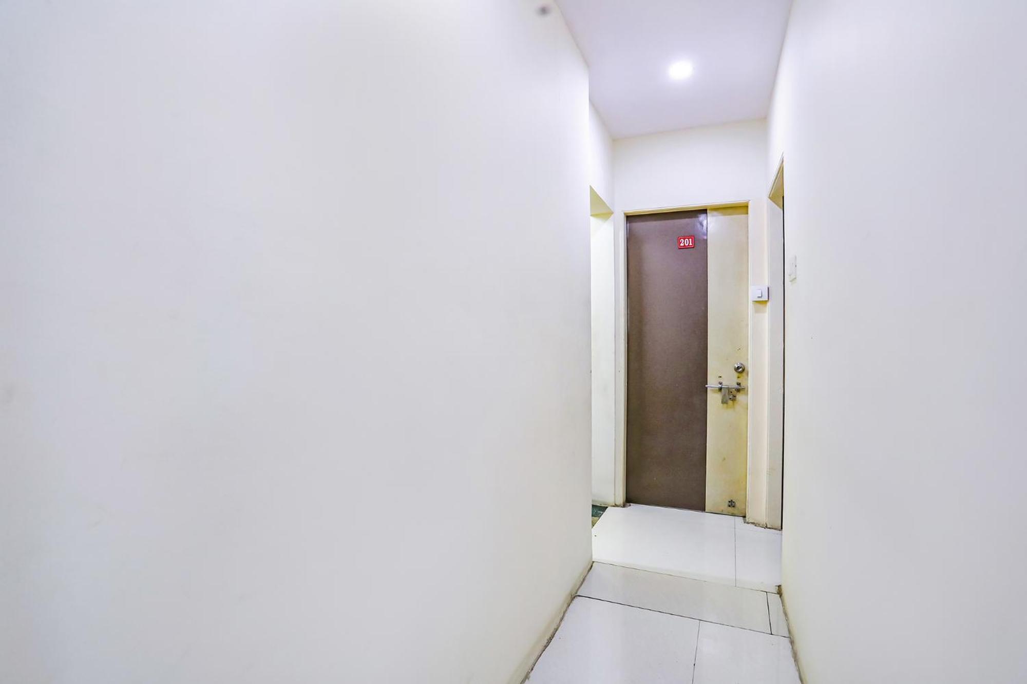 Fabhotel New Shraddha Inn - Nr Airport Colony Nagpur Eksteriør bilde